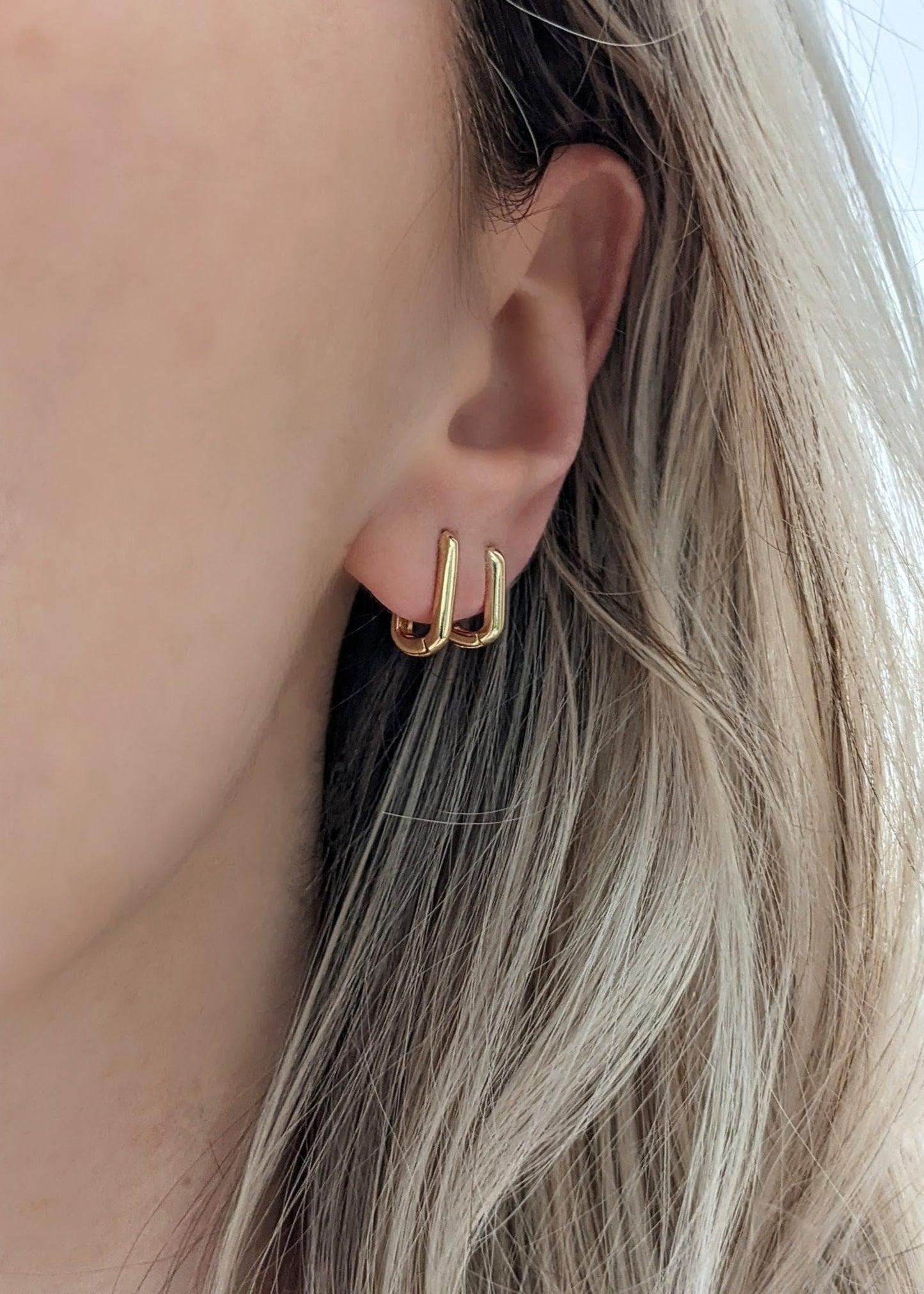 Mini Brooke Rectangle Hoops