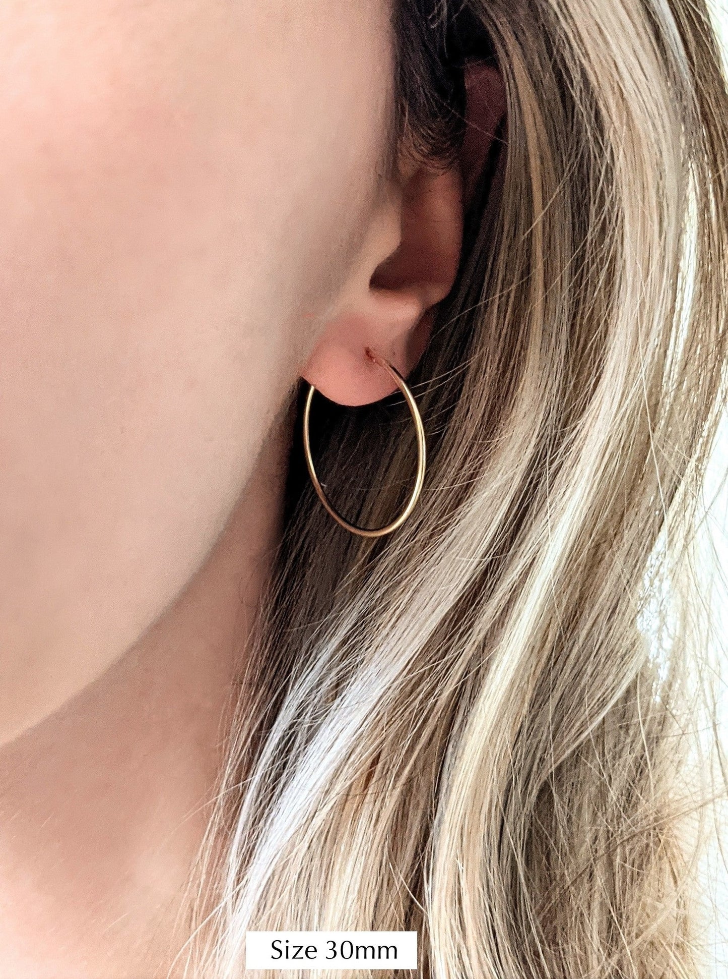 Essential Hoops Set Layer the Love