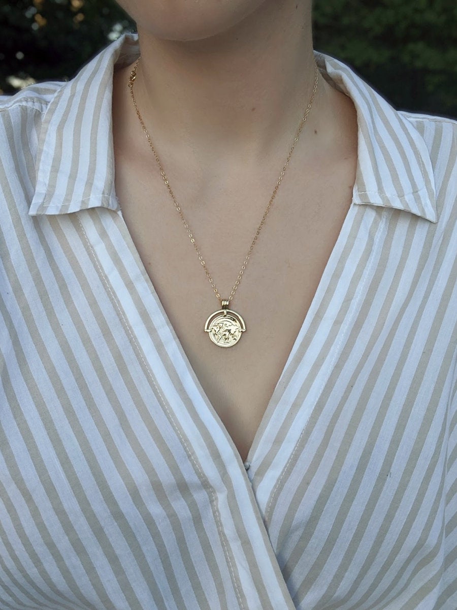 Globe Trotter Pendant Necklace Layer the Love