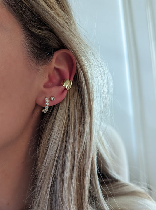 Jane Mini Pearl Hoops