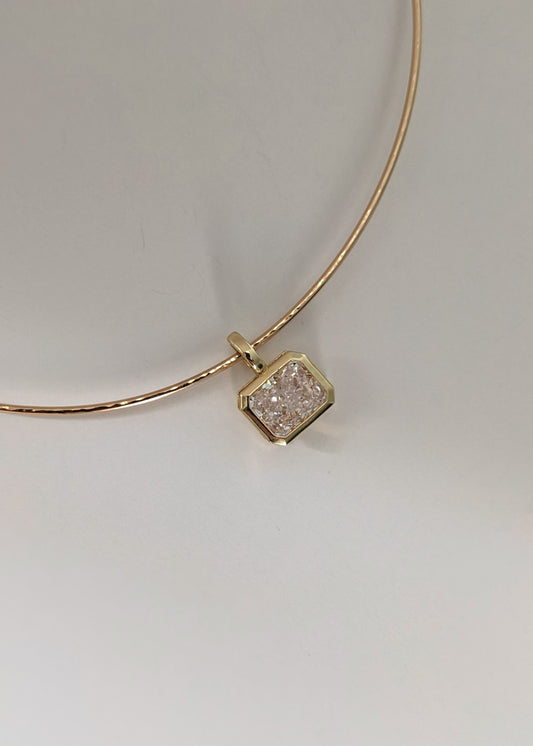 Margot Bezel Pendant Necklace